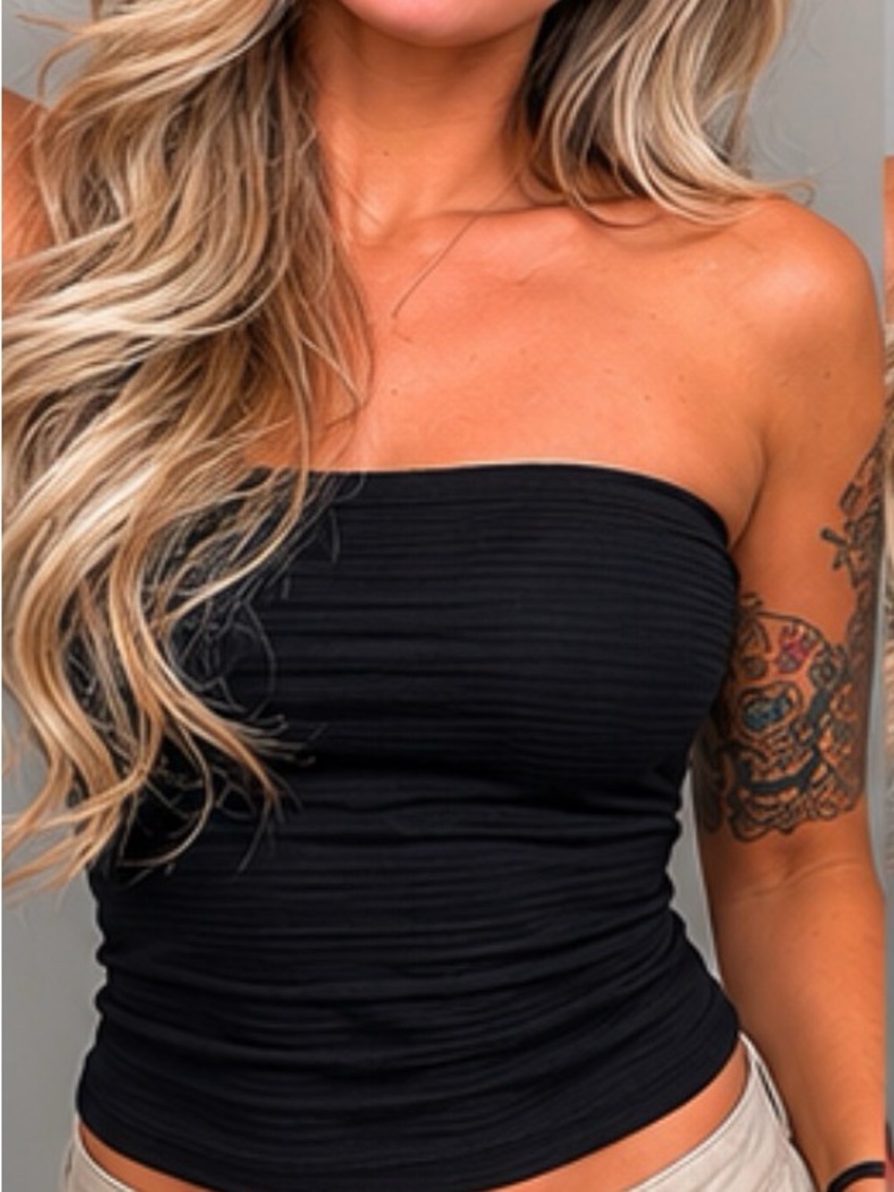 Derek Heart Black Strapless Ribbed Tube Top